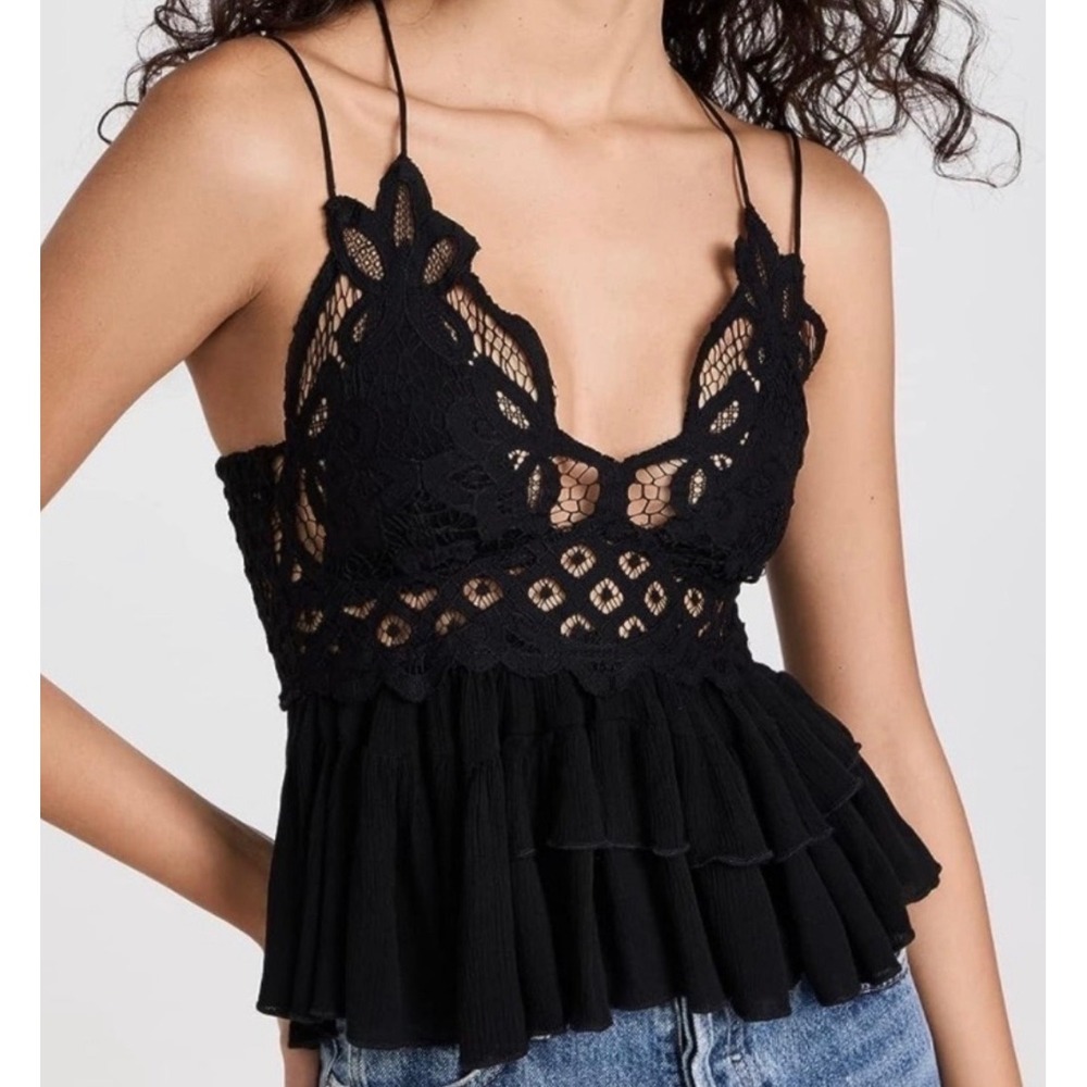 🆕 intimately‎ free people Adella Black Crochet Lace Goth Strappy Flowy Cami L